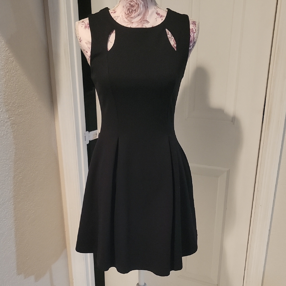 NWOT Monteau Black Fit and Flare Mini Dress
